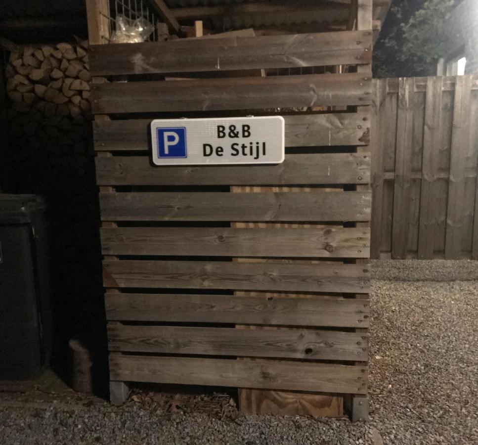 B & B De Stijl Vessem Luaran gambar